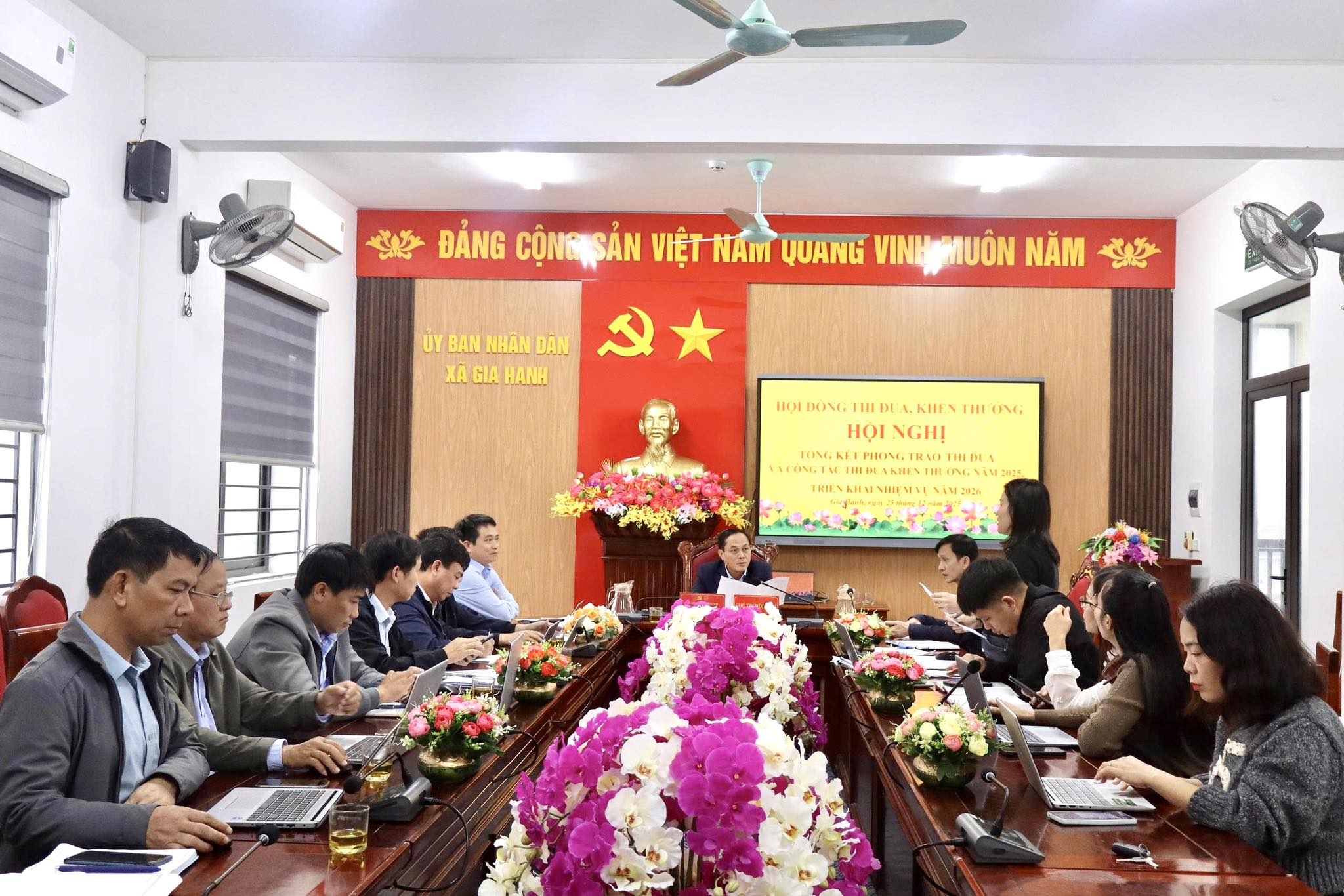 Gia Hanh tổng kết công tác thi đua, khen thưởng năm 2025