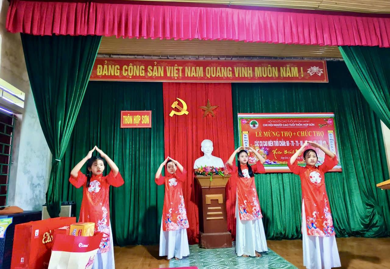 Sôi nổi các hoạt động văn hoá mừng Xuân Bính Ngọ 2026