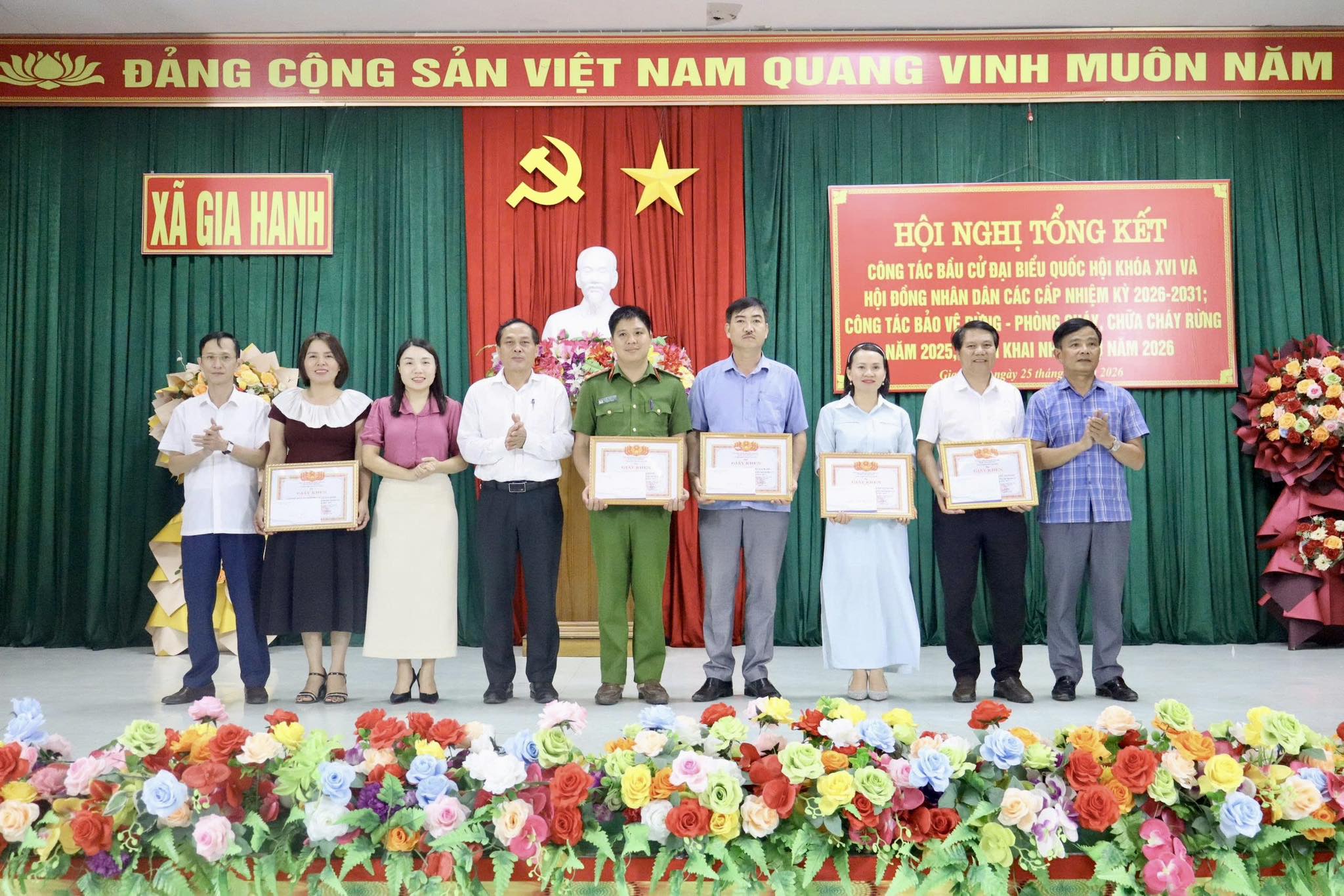  Gia Hanh tổng kết bầu cử và công tác bảo vệ rừng - PCCCR