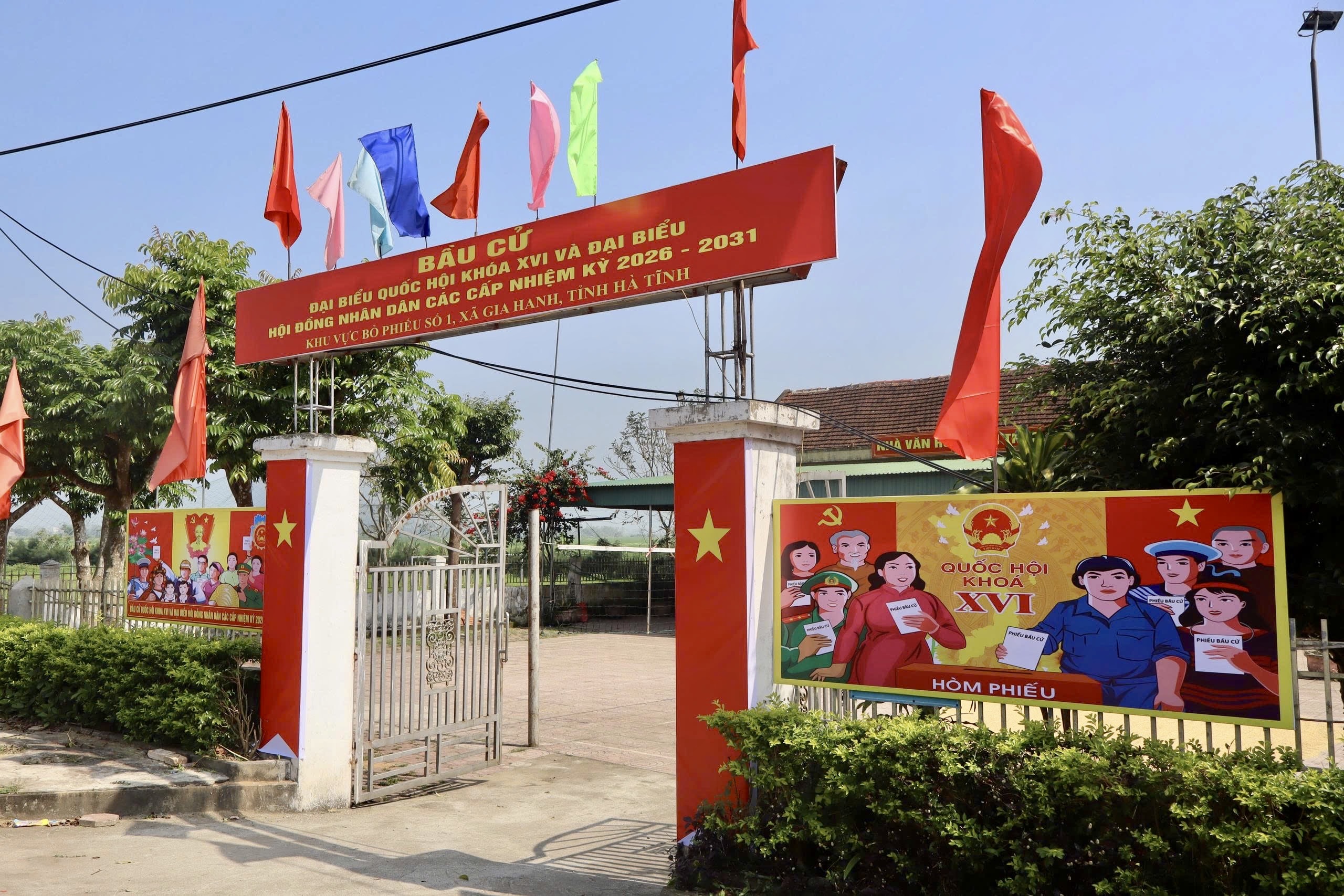 Gia Hanh đẩy mạnh tuyên truyền trực quan, tạo khí thế sôi nổi hướng về Ngày hội bầu cử