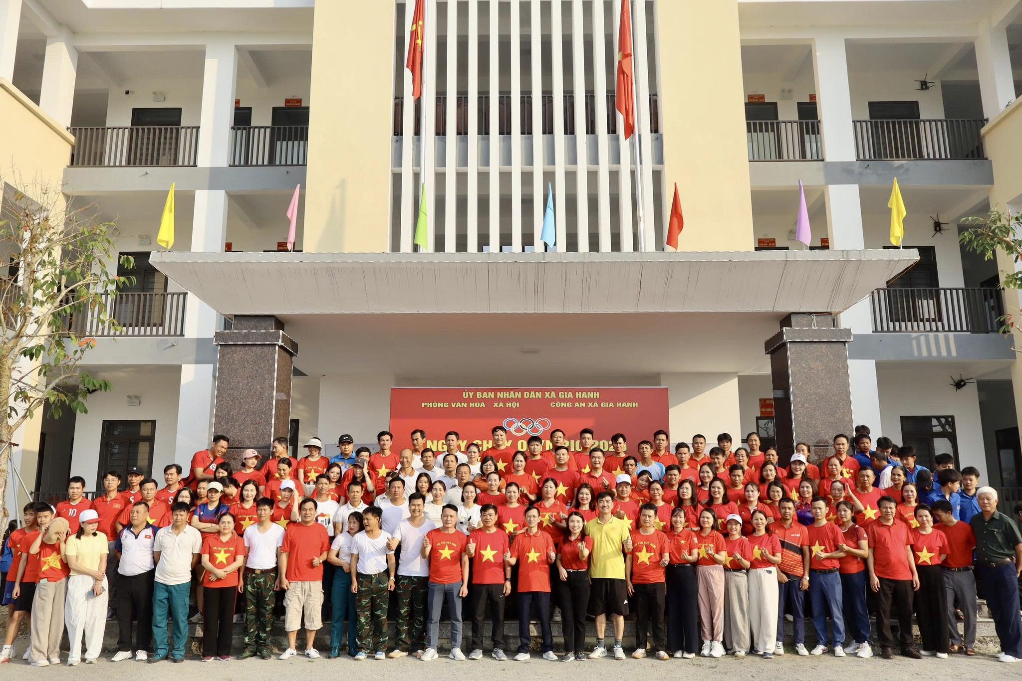 Xã Gia Hanh sôi nổi Ngày chạy Olympic năm 2026