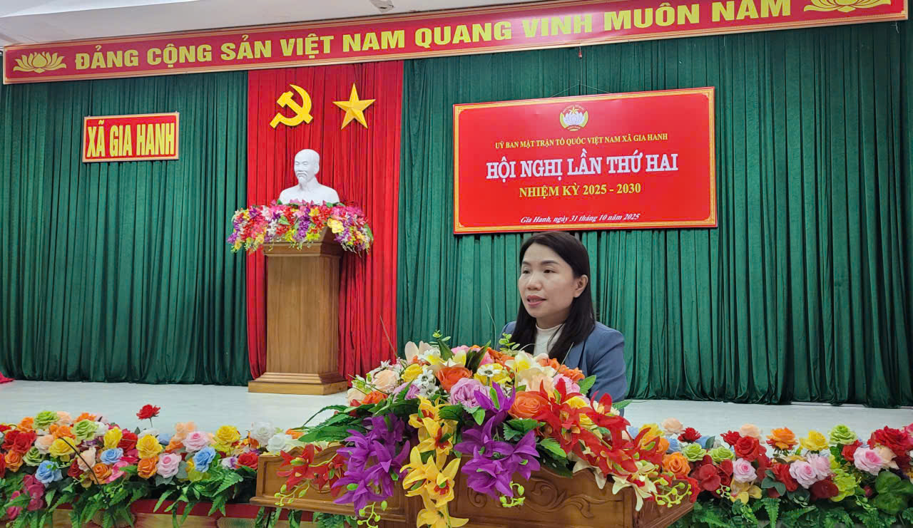 Ủy ban MTTQ xã Gia Hanh tổ chức Hội nghị Ủy ban MTTQ Việt Nam xã lần thứ II, triển khai một số nhiệm vụ trọng tâm thời gian tới