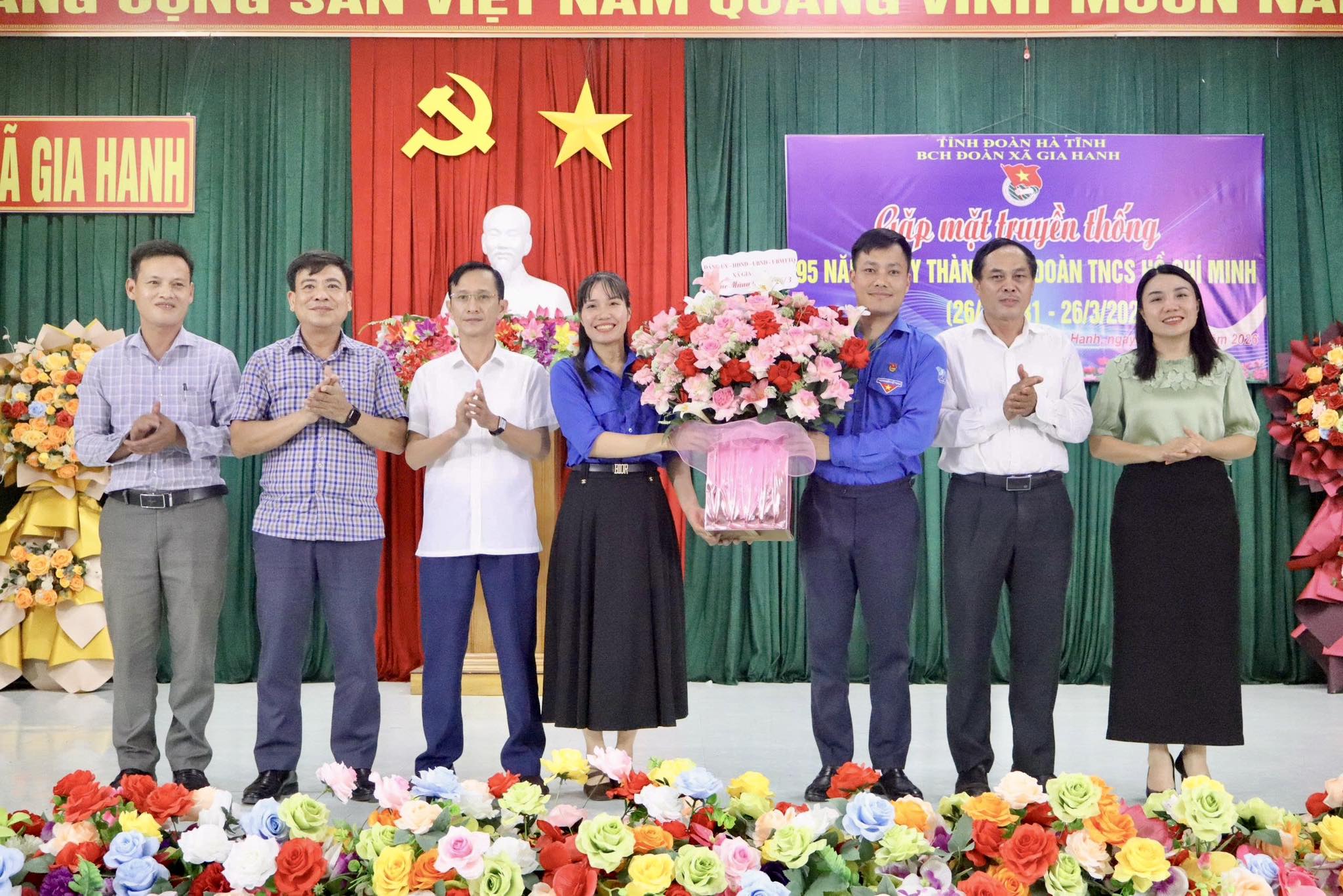 Gặp mặt truyền thống kỷ niệm 95 năm Ngày thành lập Đoàn TNCS Hồ Chí Minh