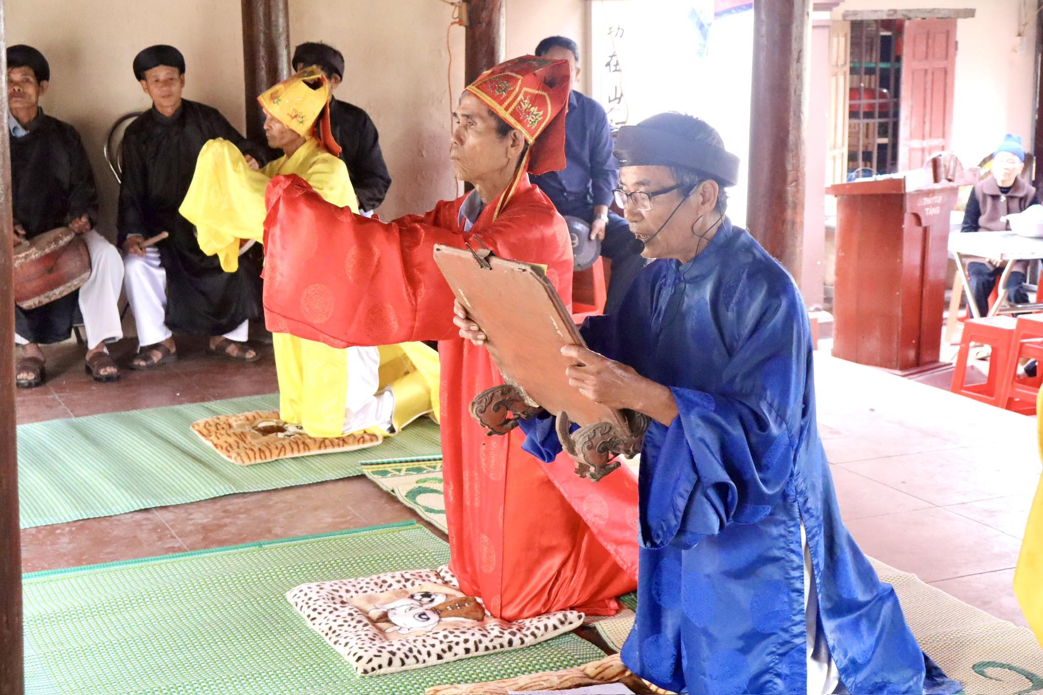 Lễ tế Trạp nghè đền Làng Nam