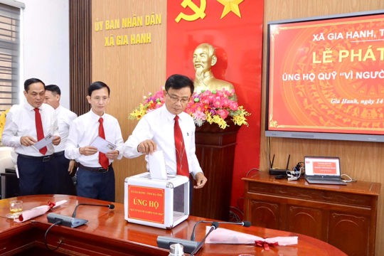 Xã Gia Hanh phát động ủng hộ Quỹ “Vì người nghèo” năm 2026
