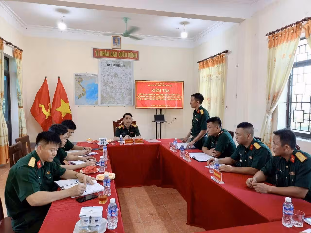 Bộ CHQS tỉnh kiểm tra toàn diện kết quả thực hiện nhiệm vụ 6 tháng đầu năm 2026 tại Ban CHQS xã Gia Hanh