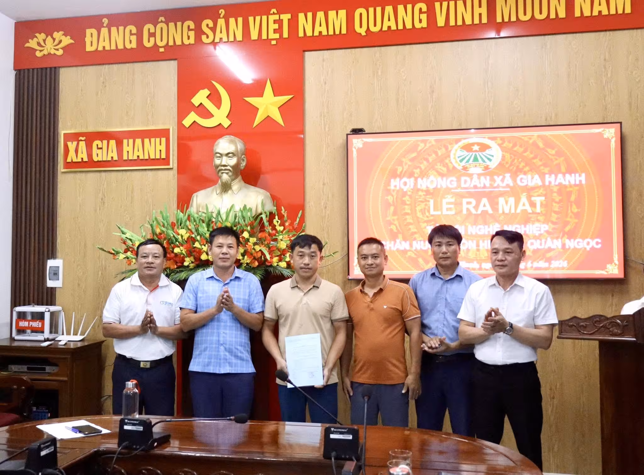 Ra mắt Tổ hội nghề nghiệp chăn nuôi chồn hương Quần Ngọc  