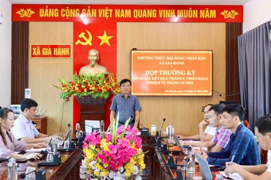 Thường trực HĐND xã Gia Hanh triển khai nhiệm vụ tháng 10, chuẩn bị Kỳ họp thứ Tư HĐND xã khóa XXI 