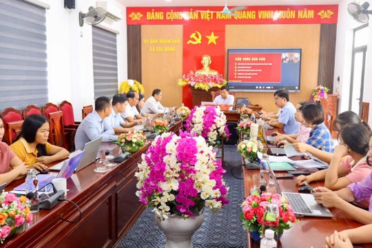 Xã Gia Hanh kết nối 27 điểm cầu tham gia học tập, quán triệt Nghị quyết Hội nghị Trung ương 3 khóa XIV