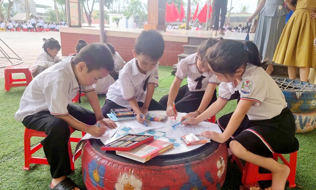 Các trường học trên địa bàn xã Gia Hanh tổ chức các hoạt động hưởng ứng "Tuần lễ học tập suốt đời" 